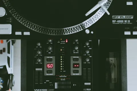 Principles of Sound Design: Making Your Film Resonate