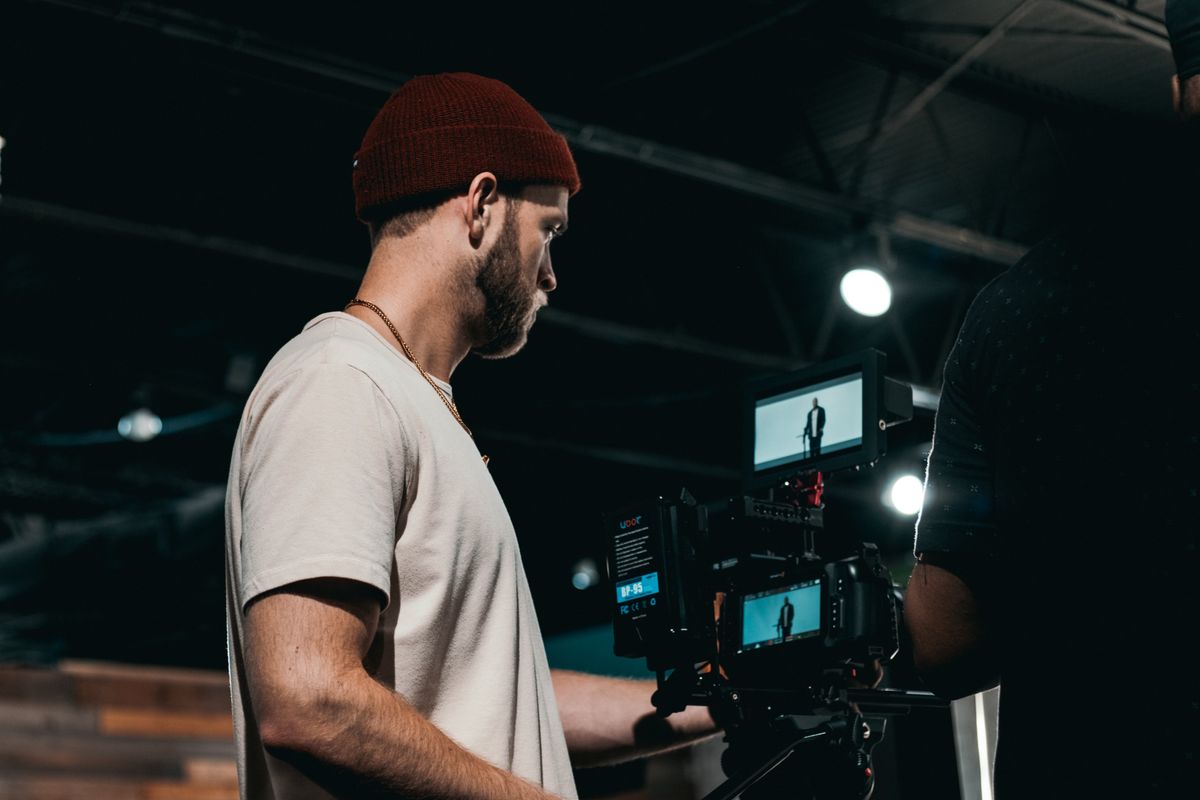 Navigating Video's Waters: The Art of Directing in Melbourne