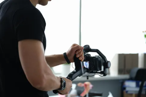 How to Choose a Good Professional Video Camera